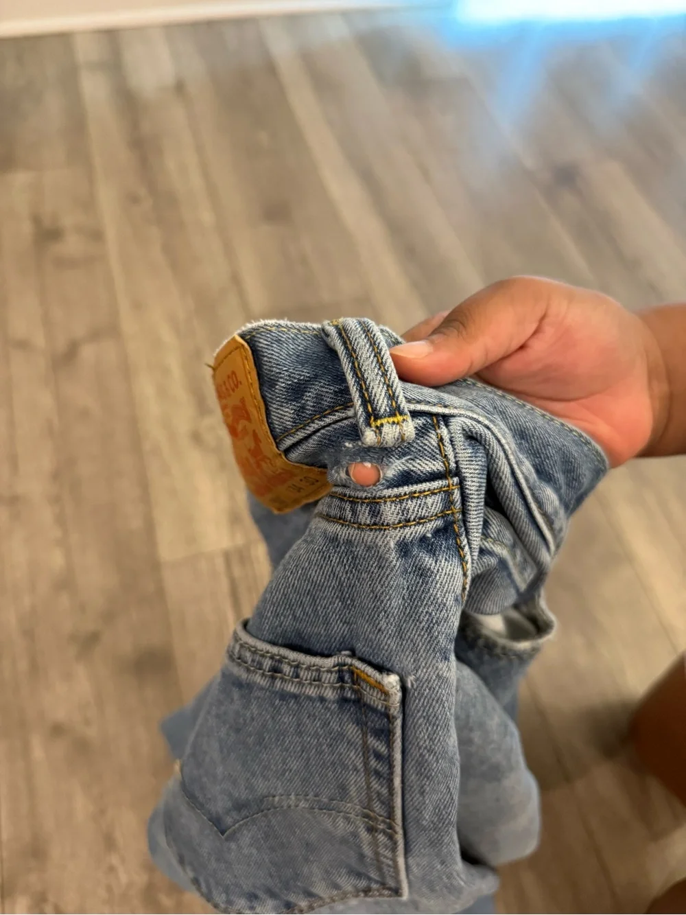 Levi 550 Relax Straight Vintage Light Wash 34x30 Men’s Denim Jean Pants
